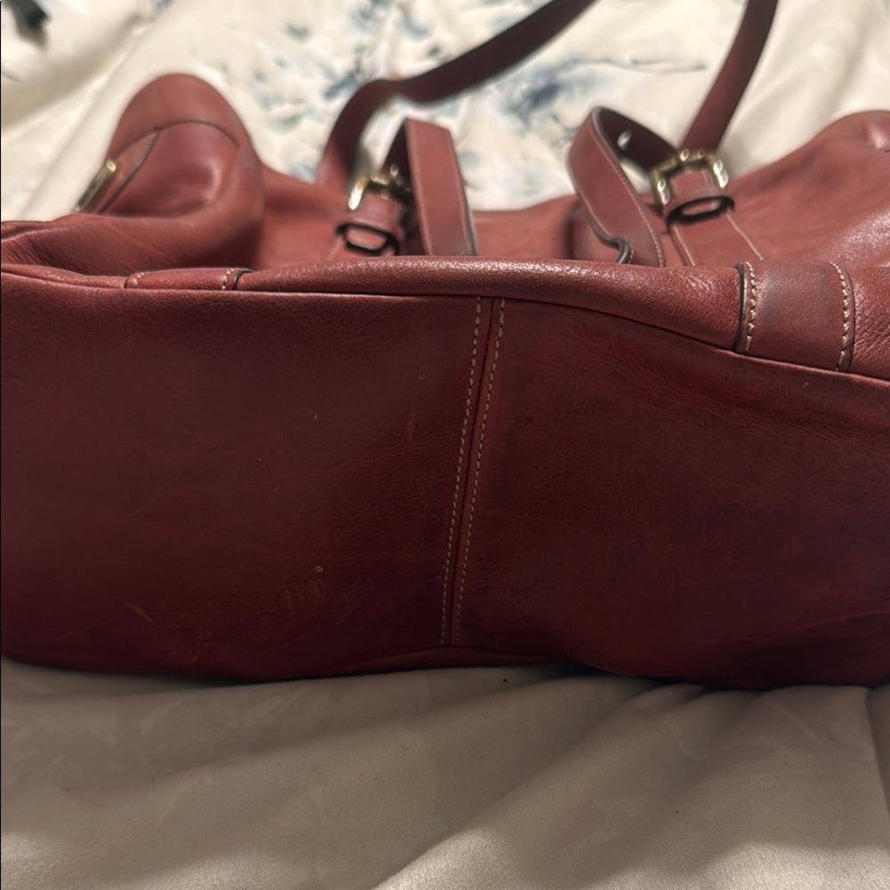 Coach Leather Tote with Tag and Dual Straps - Picture 4 of 6